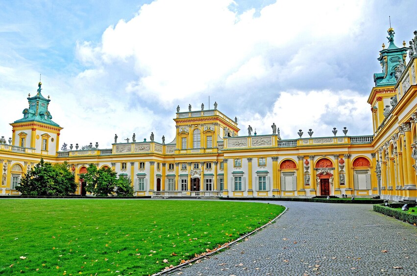  Wilanow Palace & Garden private tour
