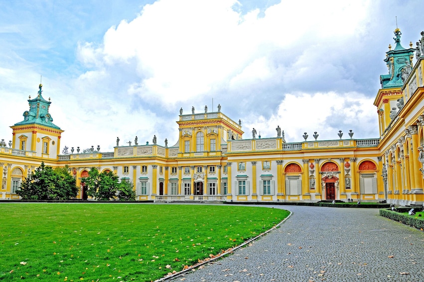 Wilanow Palace & Garden private tour