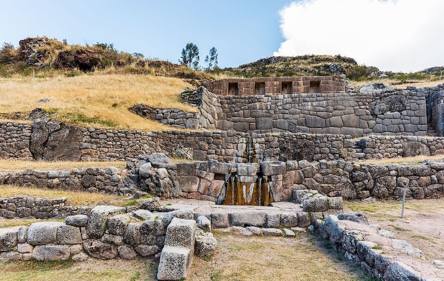 Cusco Tour to Sacsayhuaman, Qenqo, Puca-Pucara & Tambomachay