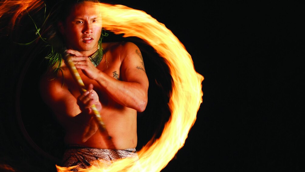Historic Plantation Dining & Luau Show