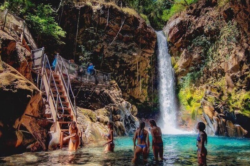 La Vieja Waterfalls Hike - All in ONE experience 