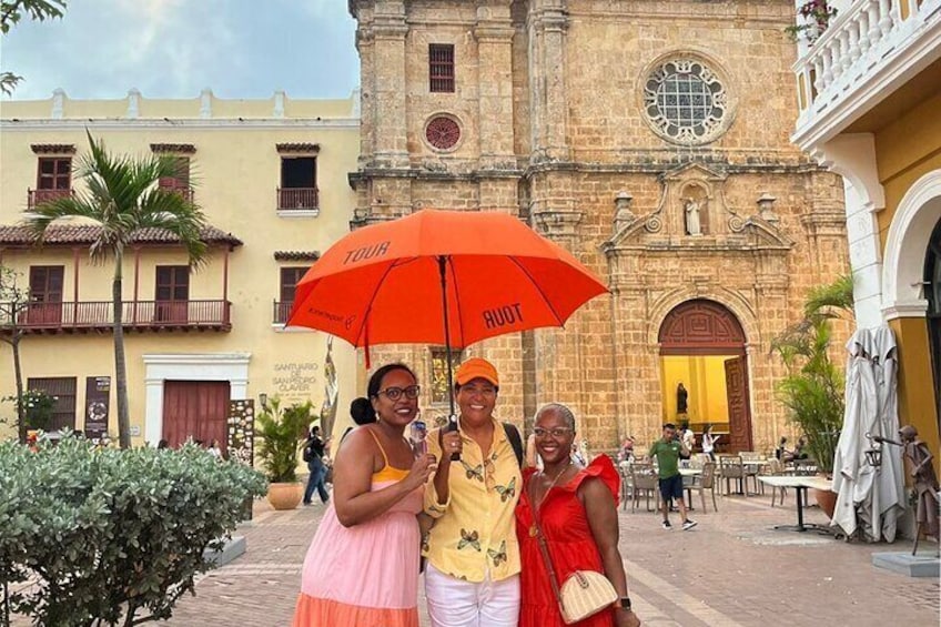Private Walking Tour of Cartagena: Walled City & Getsemaní