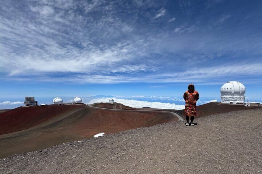 Hawaii’s GOAT Experience: Mauna Kea Summit, Sunset & Stars