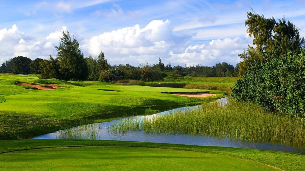 Enjoy a round of 18 at Arnold Palmer Signature Course
