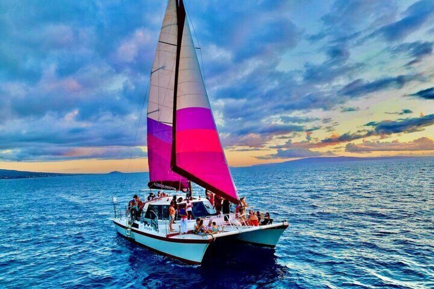 Half-Day Snorkel Trip on a Charming Hawaiin Catamaran 8AM-1PM