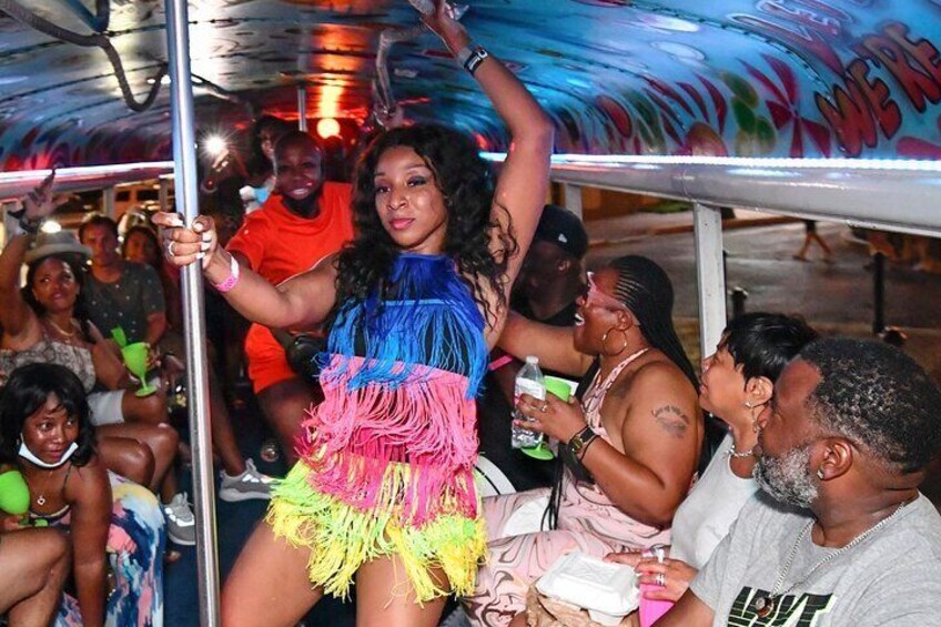 Aruba Nightlife and Barhopping on Chogogo Party Bus 