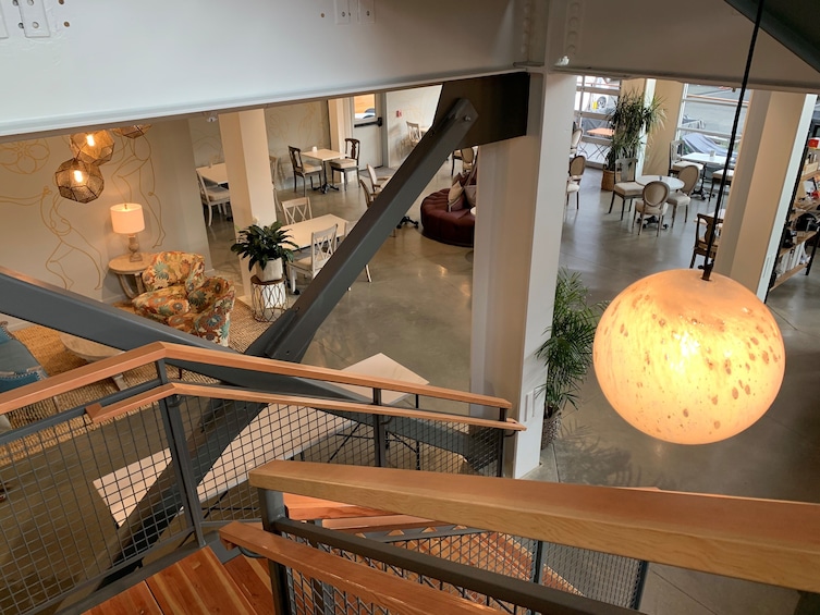 Seattle Art & Wine Tasting Tour