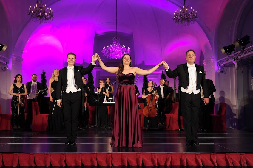 Evening in Schönbrunn: Dinner & Classical Concert