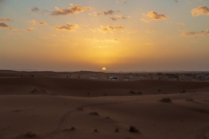 Trip to Erg chebbi Dunes from Errachidia, Luxury Camp, Transport, No Extra Fee.
