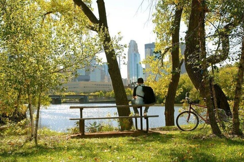 Minneapolis River Walk: A Self-Guided Audio Tour