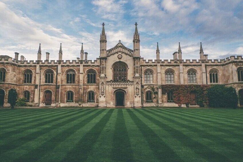 Oxford Hidden Gems (Self-guided Tour and Treasure Hunt)