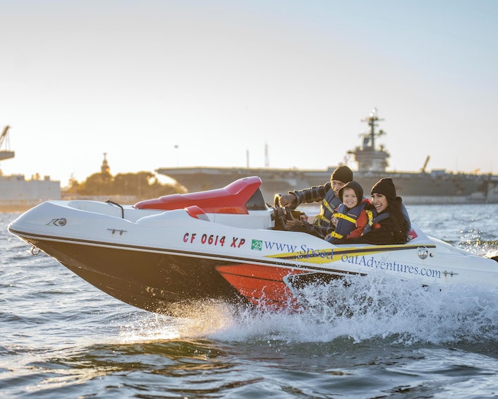 Speed Boat Adventure Tour: Thrills on the Bay