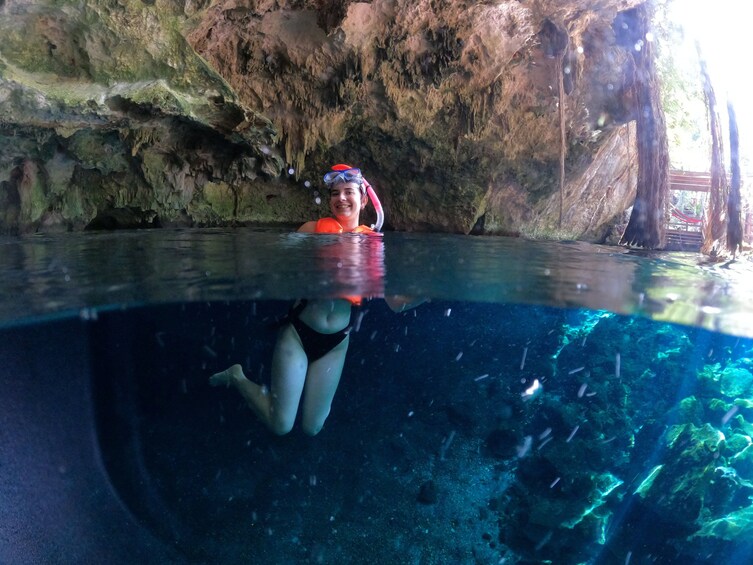 Day Trip to Tulum Mayan Ruins and visit Cenote Nohoch with Lunch 