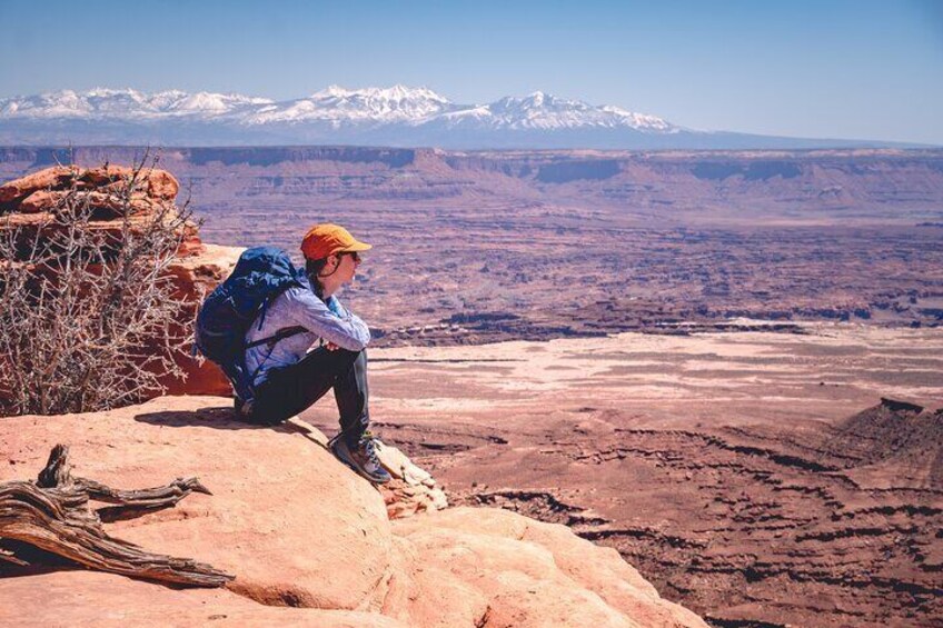 Full-Day Private Hiking Tour in Arches or Canyonlands National Park 