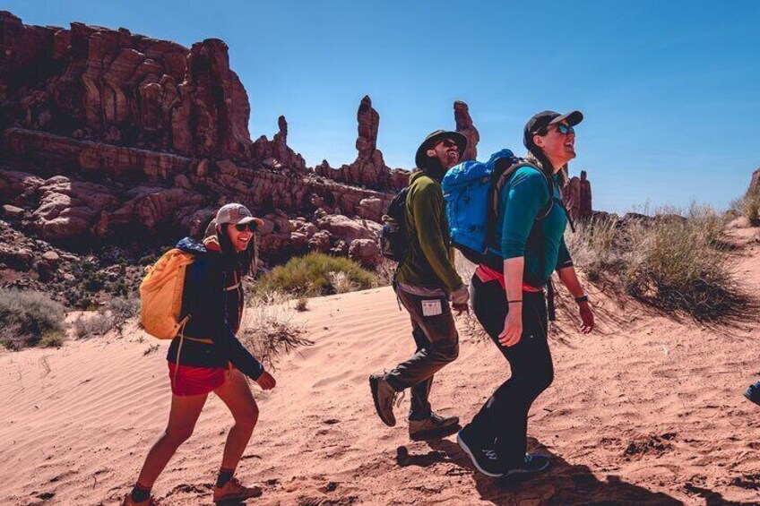 Full-Day Private Hiking Tour in Arches or Canyonlands National Park 