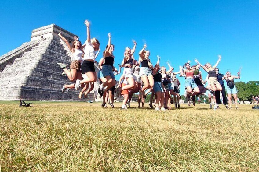 Chichen Itza, Private Cenote/Food Experience & the magic Izamal