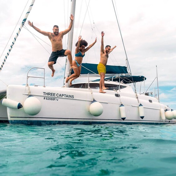 Catamaran Cruise In Riviera Maya With Snorkeling & Beach Club