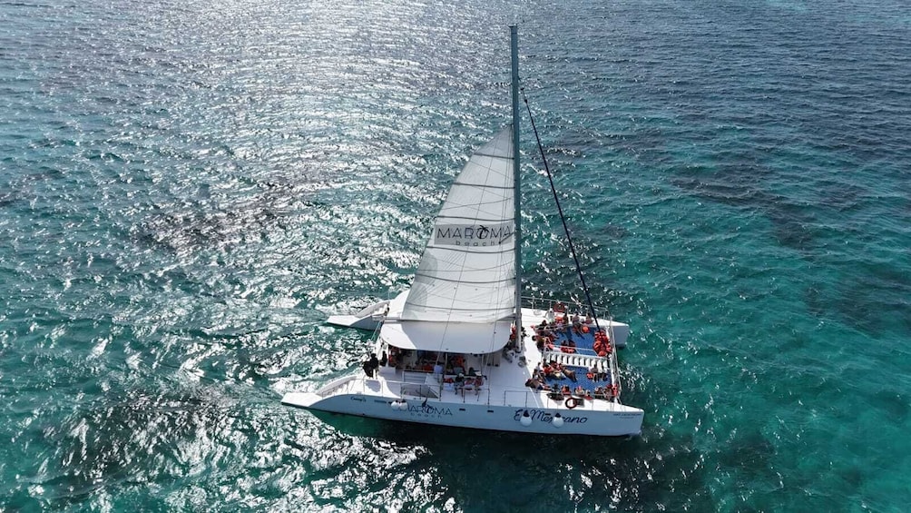 Catamaran Cruise In Riviera Maya With Snorkeling & Beach Club
