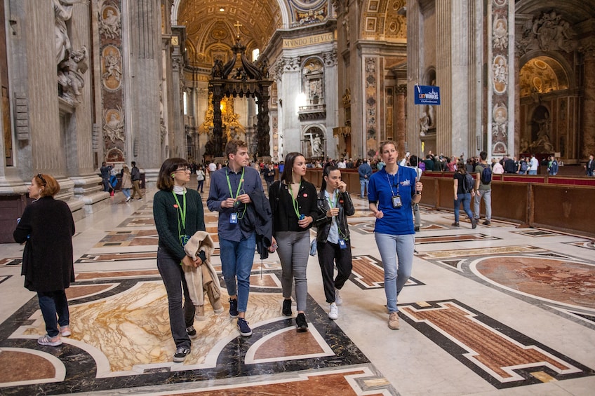 Private Tour & No-Wait Entry: Vatican, Sistine Chapel & St Peter’s
