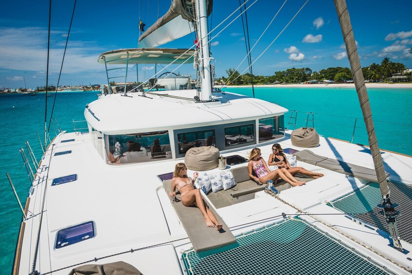 Luxury Catamaran, Snorkel and Dining Experience 