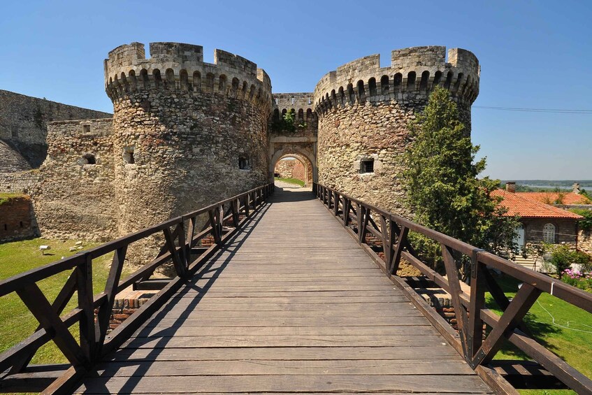 Picture 2 for Activity Belgrade: Private Layover Tour from Nikola Tesla Airport