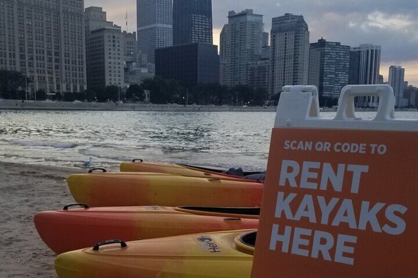 Chicago's Lake Michigan Downtown Kayak Rental at Ohio Street Beach