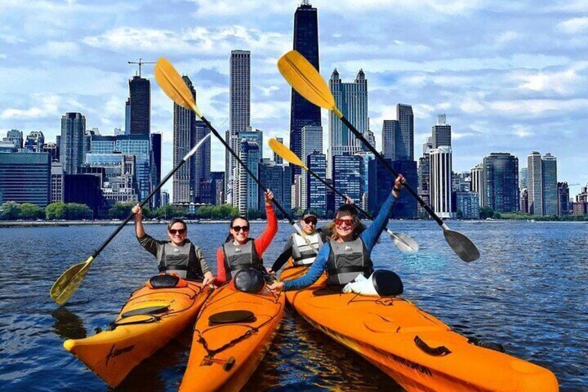 Chicago's Lake Michigan Downtown Kayak Rental at Ohio Street Beach