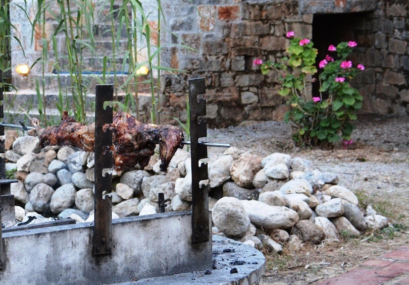Picture 24 for Activity Crete: Traditional Dance Show and Buffet Dinner with Wine