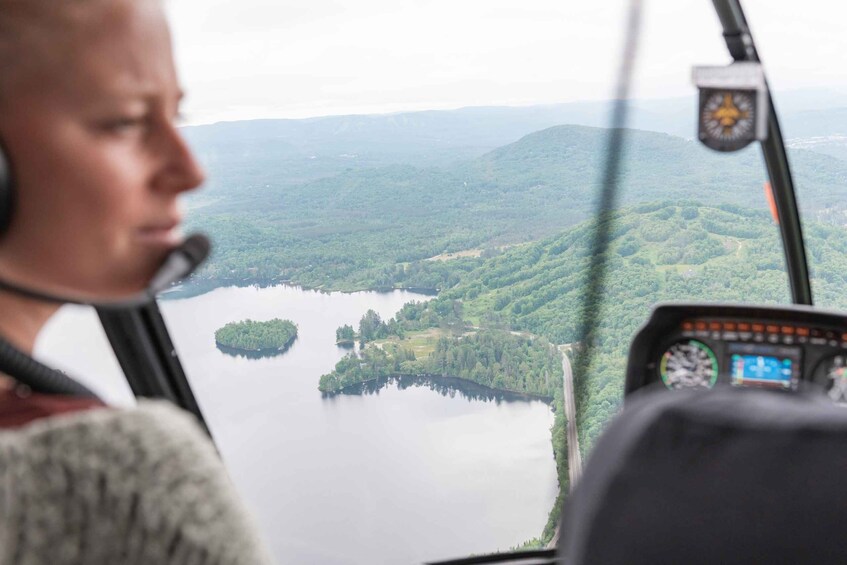 Picture 11 for Activity Mont Tremblant: Helicopter Tour with Optional Stopover