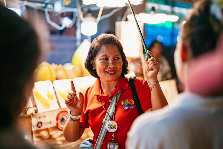 Picture 6 for Activity Bangkok: Michelin Guide Street Food Tour by Tuk Tuk