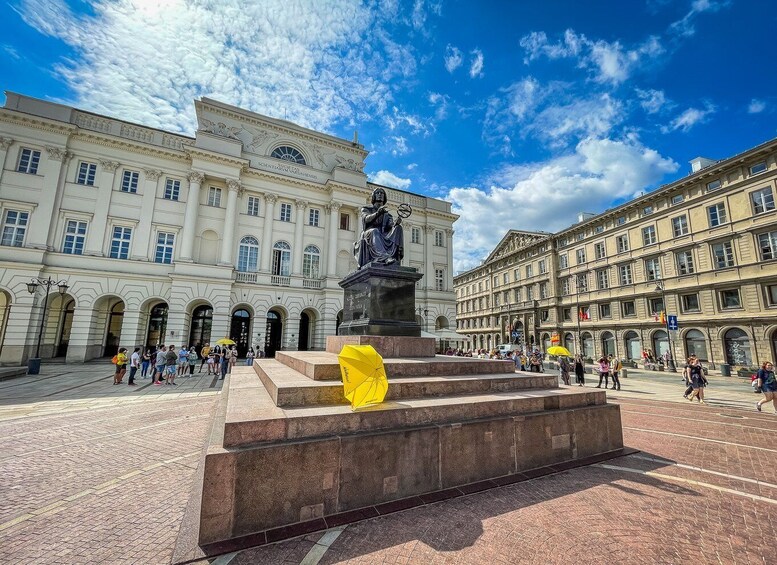 Picture 1 for Activity Warsaw: Old Town Highlights Walking Tour in English