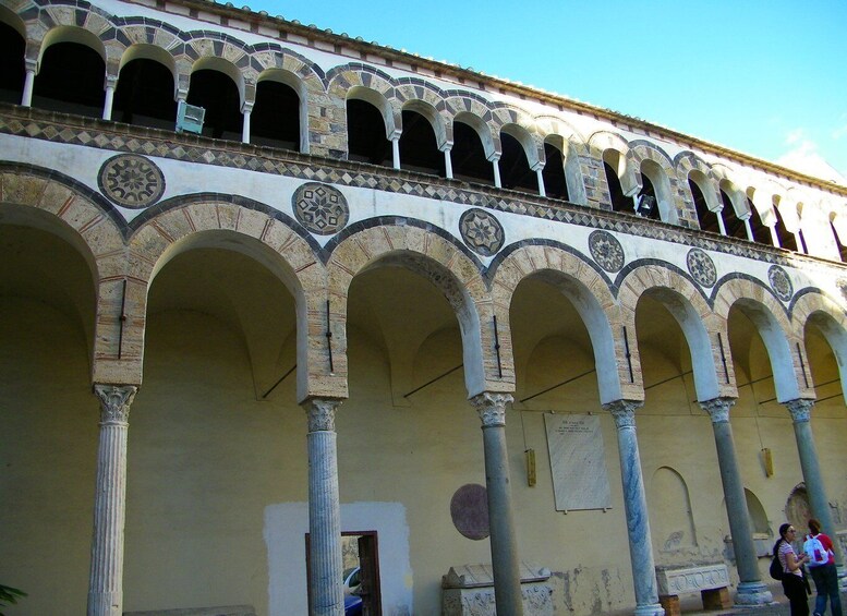 Picture 2 for Activity Salerno Walking Tour
