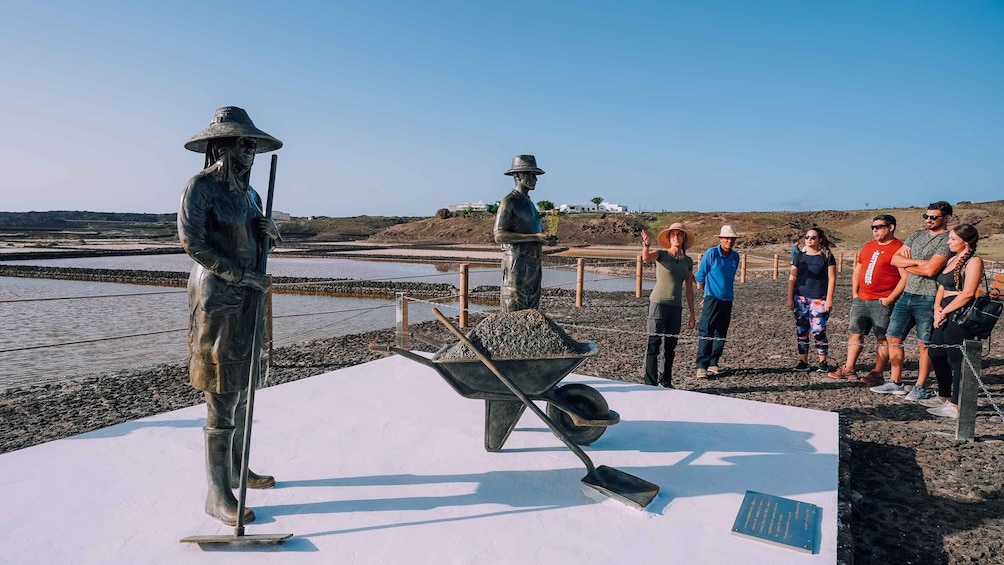 Picture 1 for Activity Lanzarote: Janubio Salt Flats Guided Tour