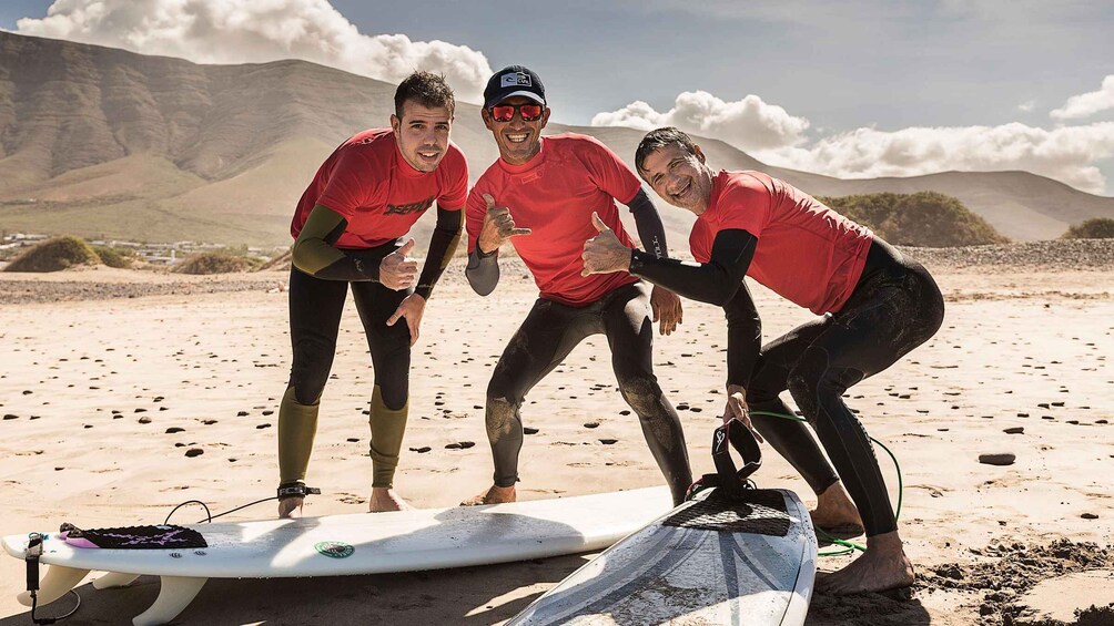 Famara Surf Lesson with a real Pro