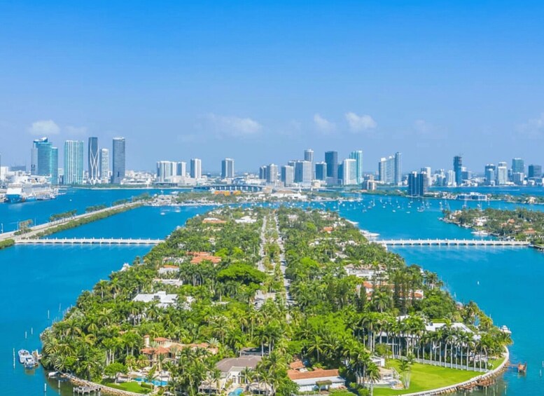 Picture 13 for Activity Miami: Private Luxury Helicopter Flight with Champagne