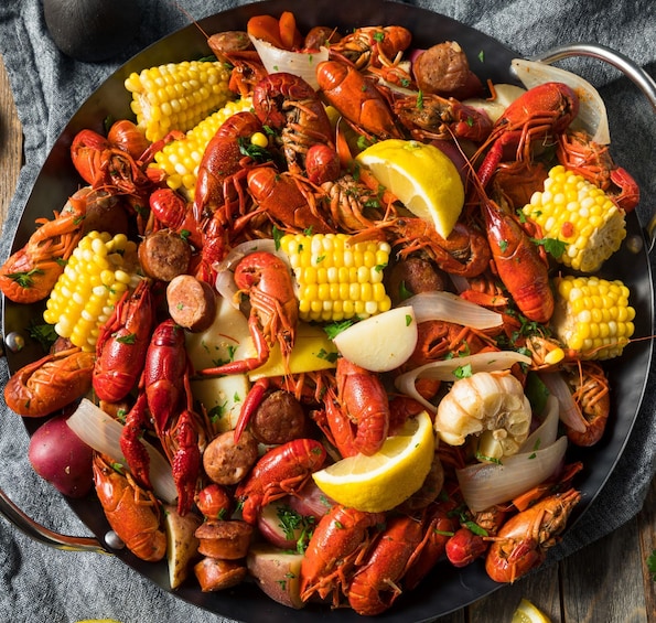 Picture 5 for Activity New Orleans: Food Crawl and Seafood Boil in French Quarter