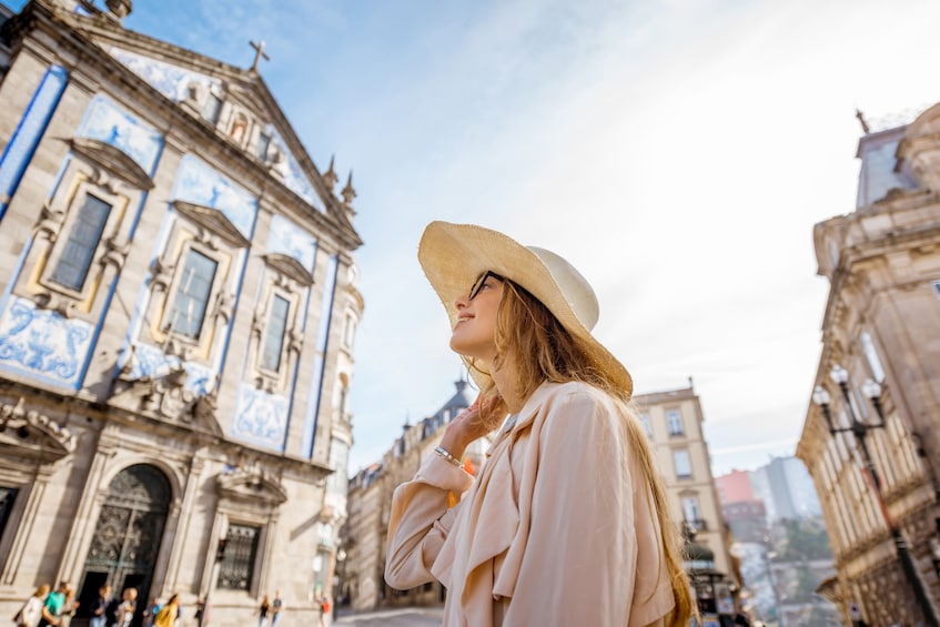 From Lisbon: Three Cities in One Day: Porto, Nazaré & Coimbra