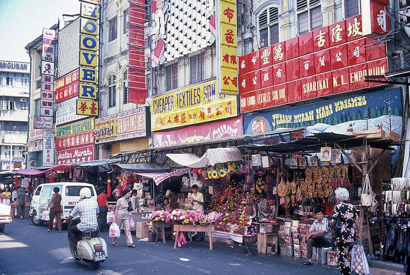 Kuala Lumpur Half-Day Shopping & Local Streets Exploration