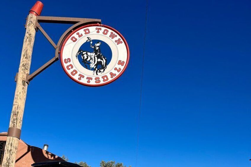 1.5 Hour Stretch Limo Golf Cart Tour, Ultimate Old Town Exploration