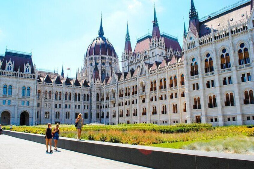 Parliament Tour in Budapest with Audio Guide