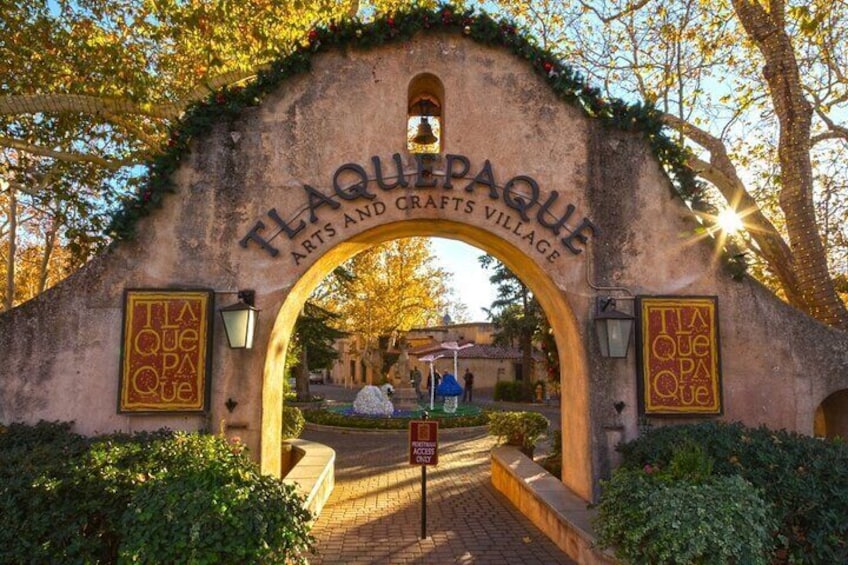 9 Hours Sightseeing Tour in Sedona
