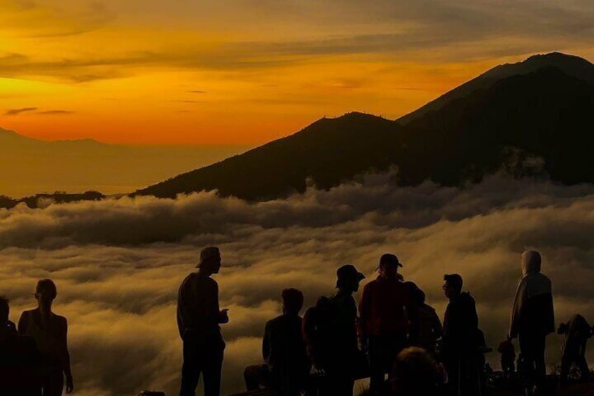 Private Full-Day Mount Batur Trekking with Hot Spring