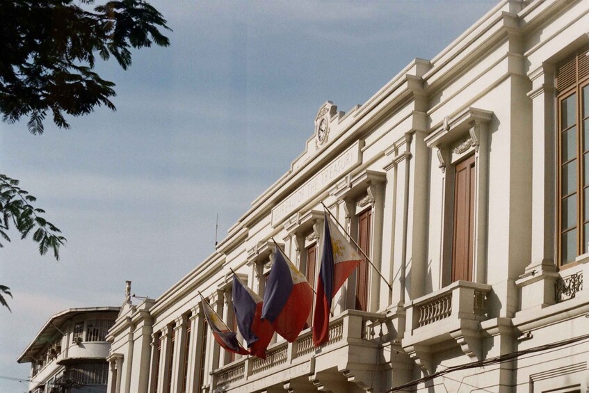 Picture 9 for Activity Manila: Filipino Historic Walking Tour in Intramuros
