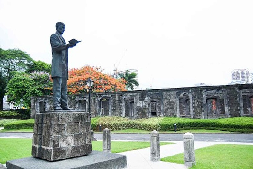 Picture 18 for Activity Manila: Filipino Historic Walking Tour in Intramuros