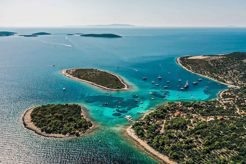 Picture 3 for Activity Split: Blue Lagoon and 3 Islands Speedboat Tour
