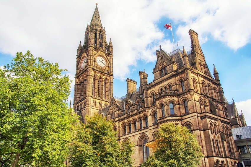 Private & Personalised Full Day in Manchester with a Local