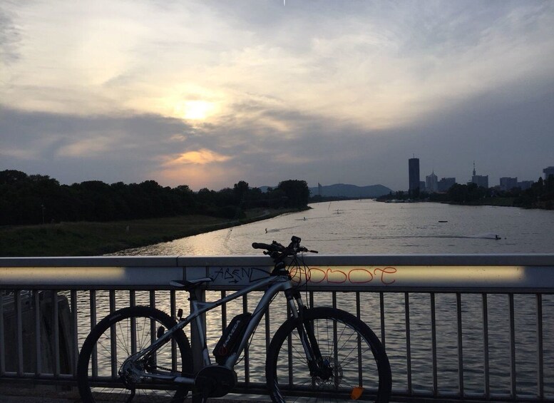 Picture 1 for Activity Vienna: Guided E-Bike Tour