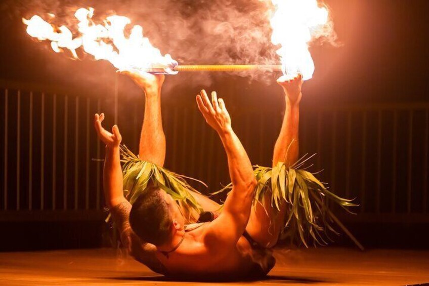 Maui Luau: Gilligans' Island Luau in Kihei