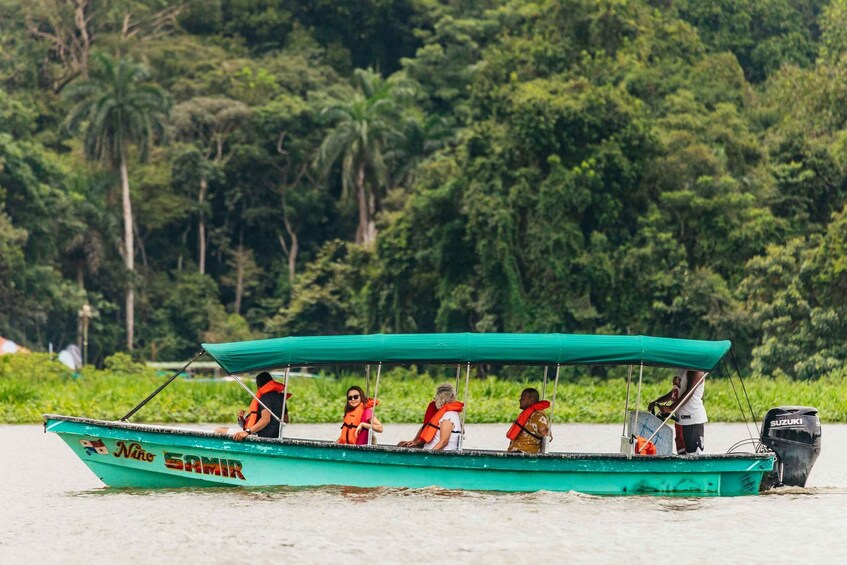 Picture 12 for Activity Panama City: Monkey Island Boat Tour