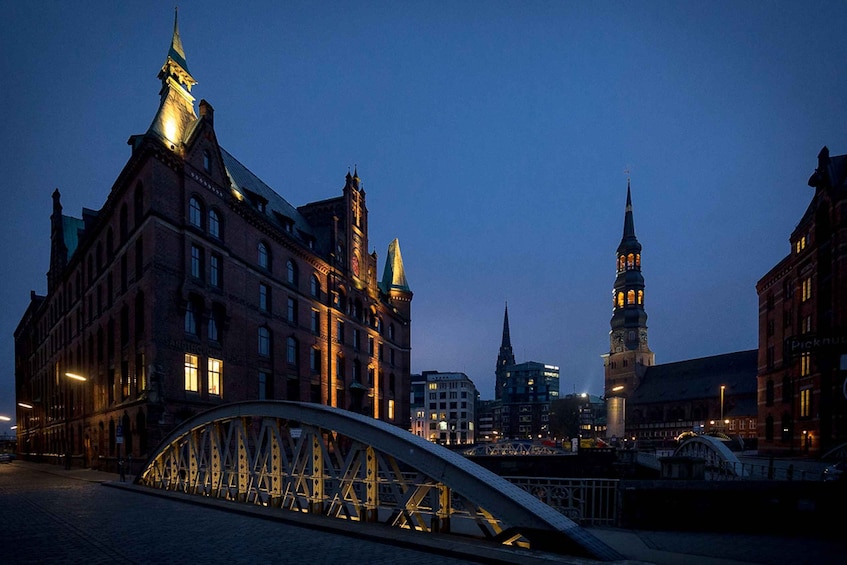 Picture 1 for Activity Hamburg: Eerie Speicherstadt Tour